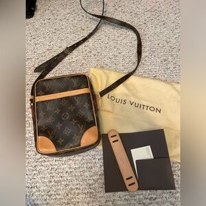 Vintage Louis Vuitton Danube 21